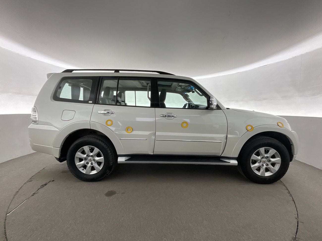 Mitsubishi Pajero GLS Highline 3.8L (274 HP) GLS Highline | Guaranteed Warranty | 0 Down Payment