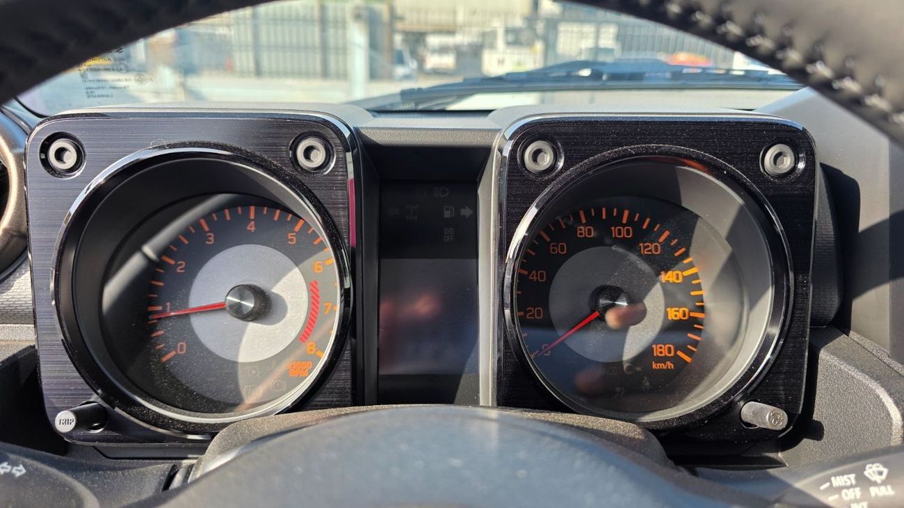 سوزوكي جيمني GLX 1.5L (3-Doors)