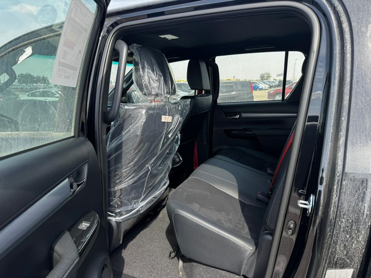 تويوتا هيلوكس TOYOTA HILUX GR 4.0L PETROL 2026 GCC SPEC