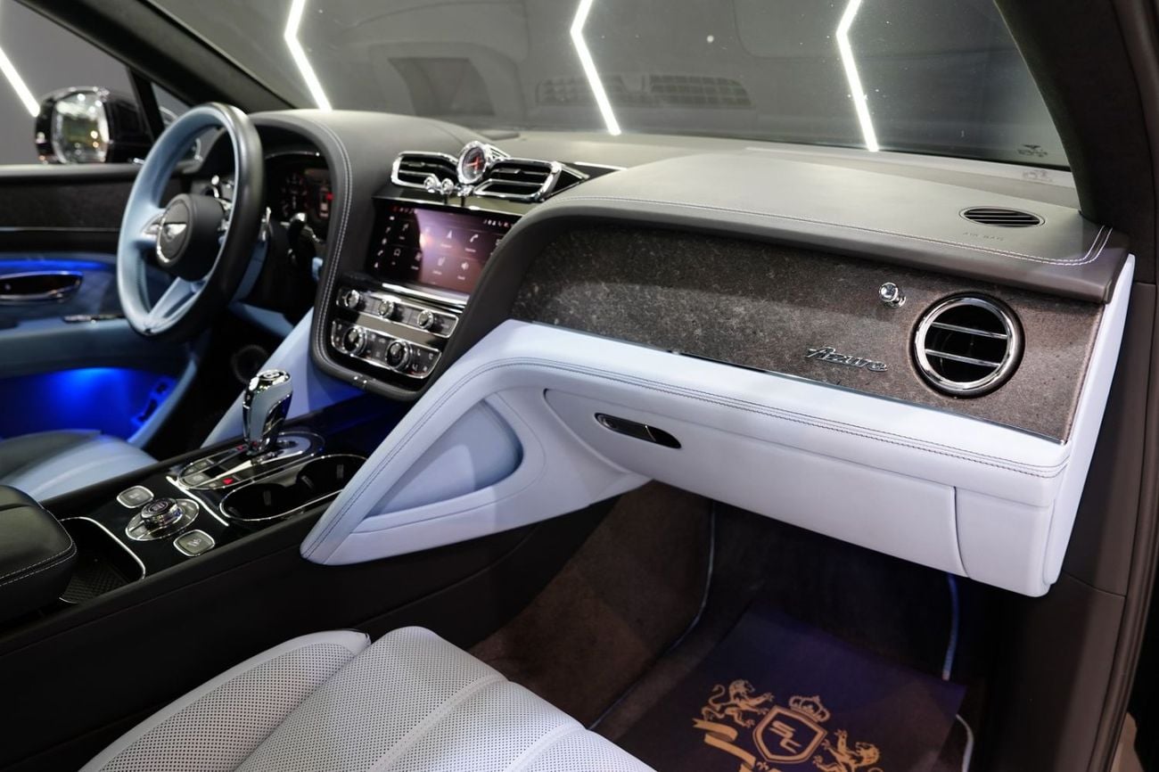 Bentley Bentayga Azure Bang N Olufsen, Panoramic Roof, Dealer Warranty!!