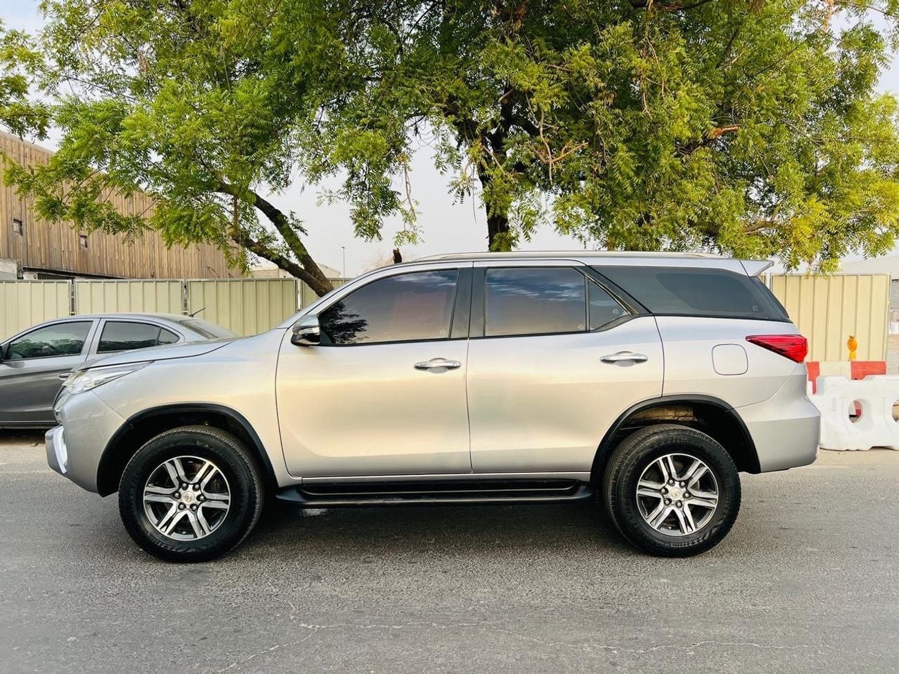 Toyota Fortuner EXR 2017 Model GCC Specification V4 Petrol Engine Exterior and Interior Both Good Condition
