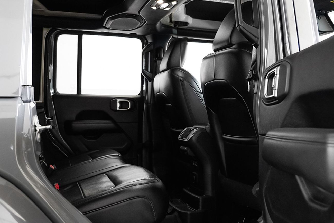 Jeep Wrangler Unlimited Sahara 3.6L