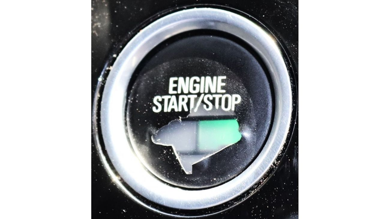 Opel Mokka Opel Mocha 2017 GCC in excellent condition full option without accidents