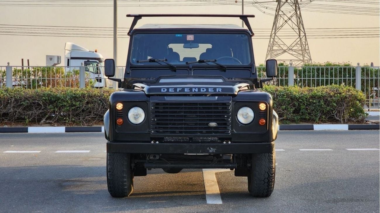 Land Rover Defender 110 | 7 Seater | GCC | Al Tayer Full Service History
