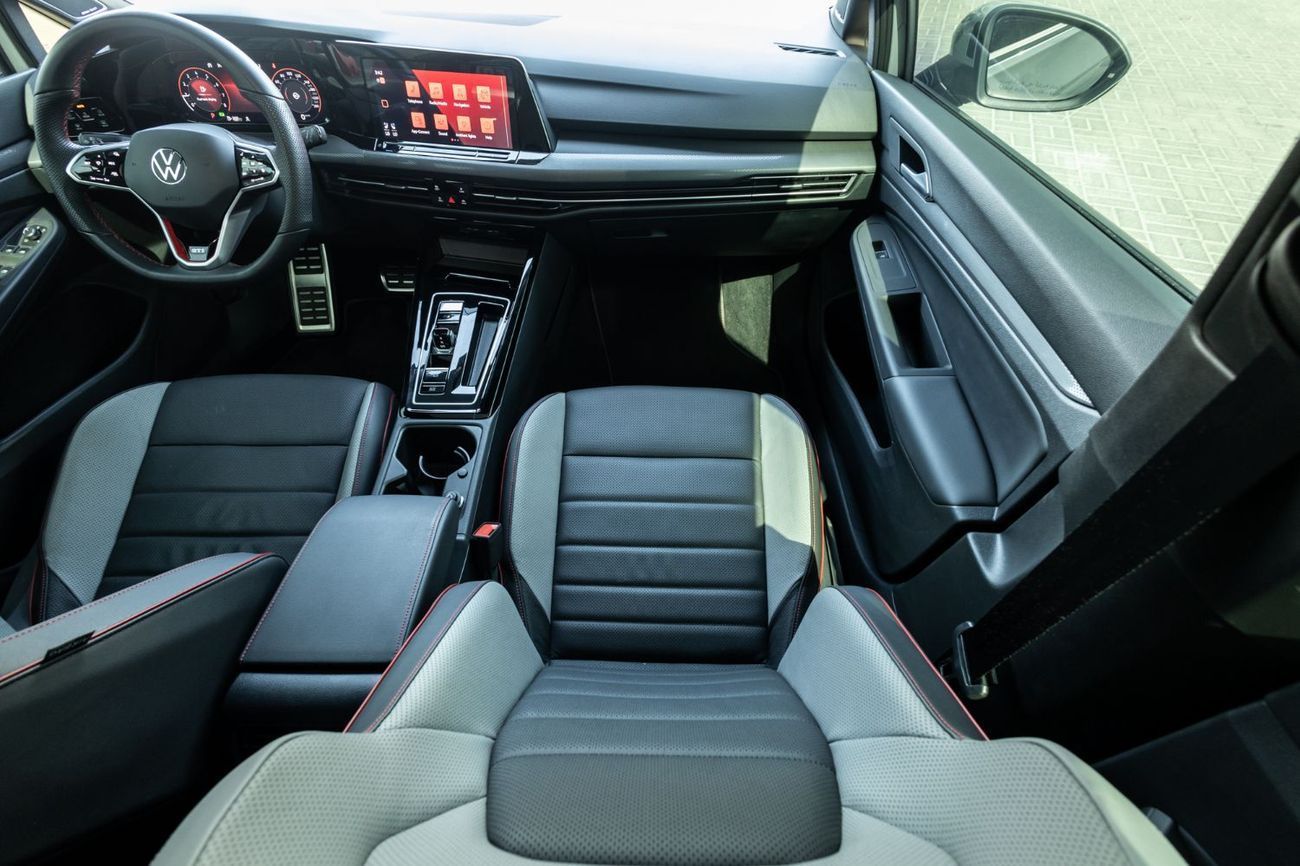 فولكس واجن جولف GTI Sport 2.0T