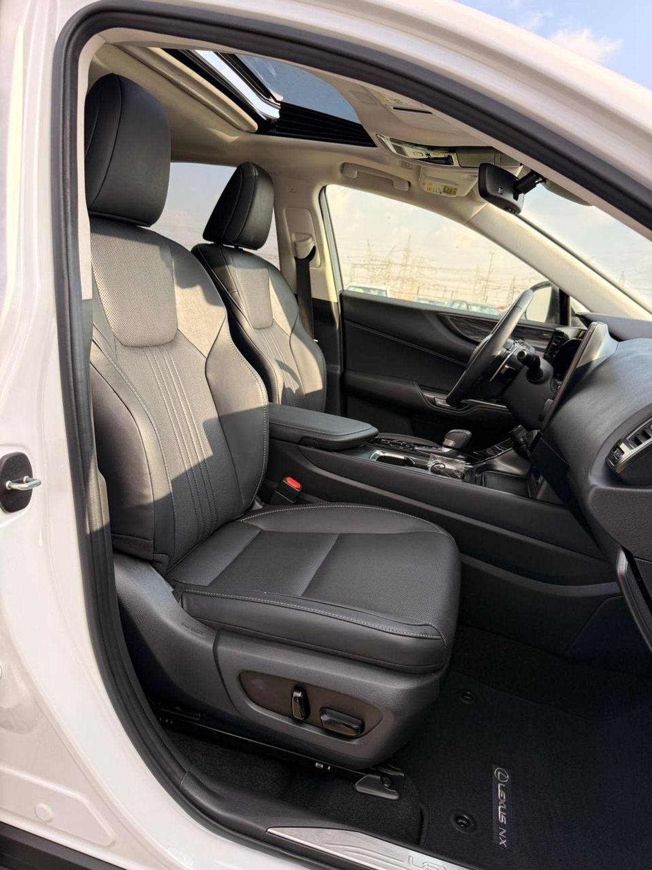 Lexus NX 250 Premium Full option 2024