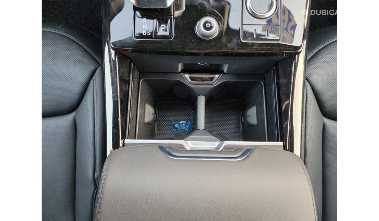 لاند روفر رينج روفر 2023 رينج رور سبورت الإصدار الأول