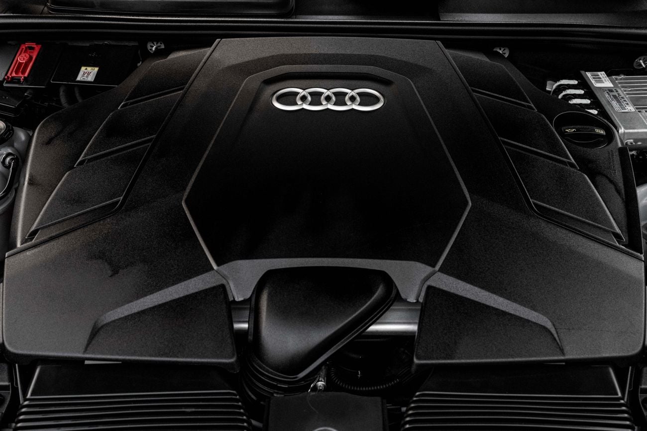 أودي Q8 Q8 55TFSI | 3,584 P.M | 0% Downpayment | LOW KMS! | Ramadan Offer!