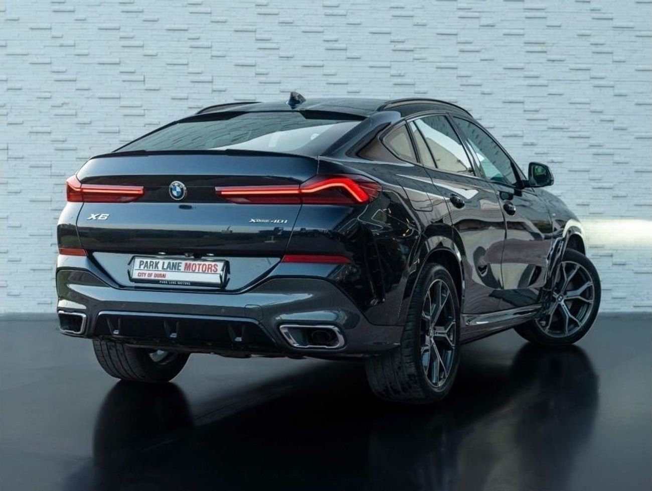 BMW X6 xDrive 40i 3.0L AED 3,145 • X6 XDRIVE 40i • 3.0L TURBO I6 • OFFICIAL BMW WARRANTY AND FULL SERVICE H