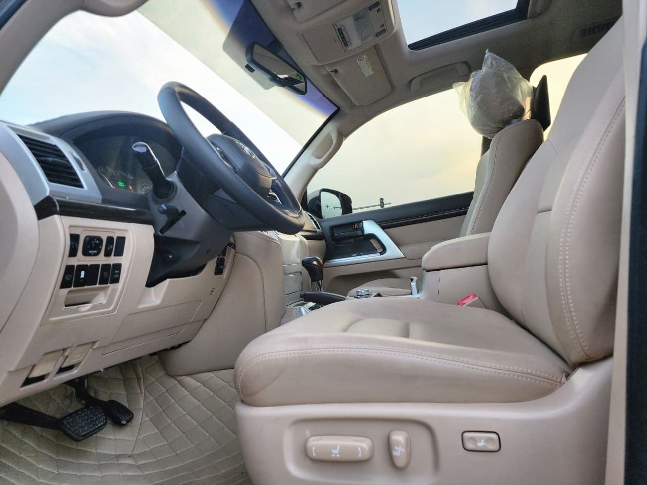 Toyota Land Cruiser GXR V6 UPGRADE 2024