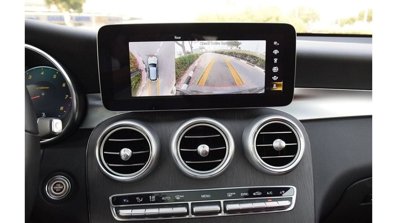 مرسيدس بنز GLC 300 4MATIC