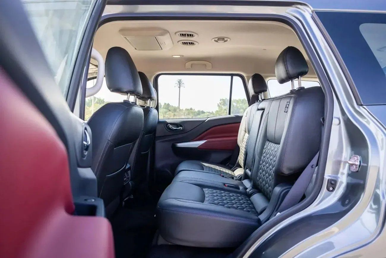 نيسان إكستيرا Nissan X-Terra Platinum PTR AT -MY2023- Grey