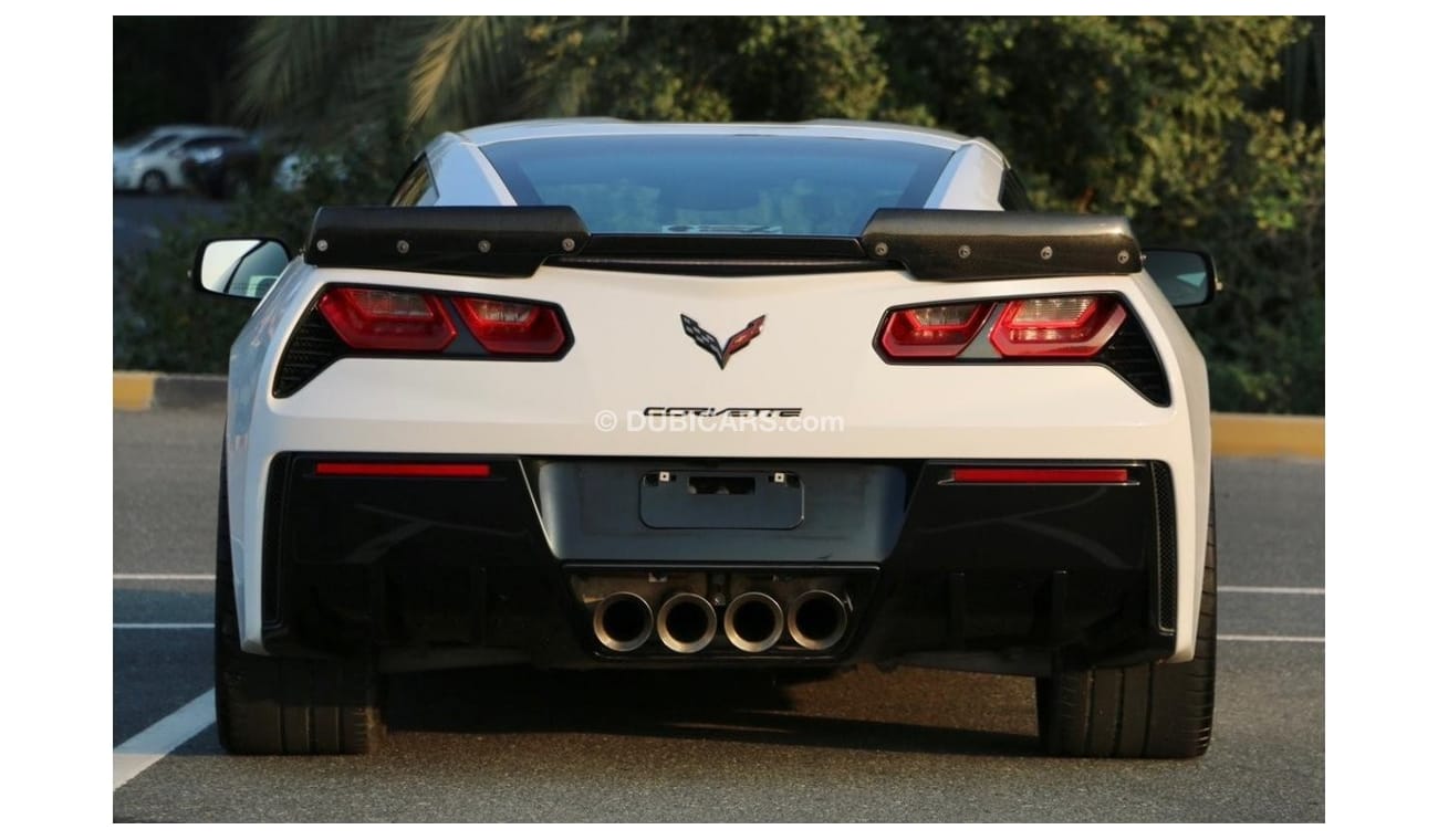 شيفروليه كورفت شيفروليه كورفت C7 Z51 خليجي 2015 بحاله ممتازه فل ابشن