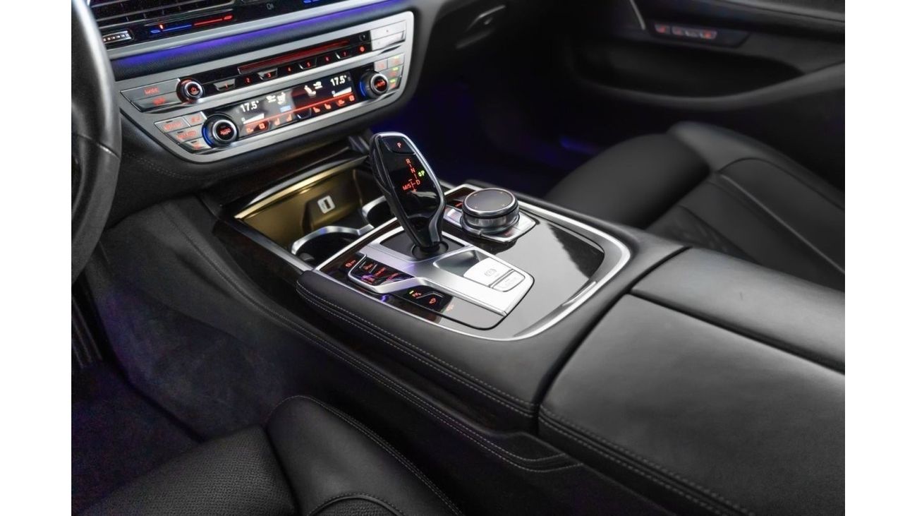 BMW 750Li Luxury