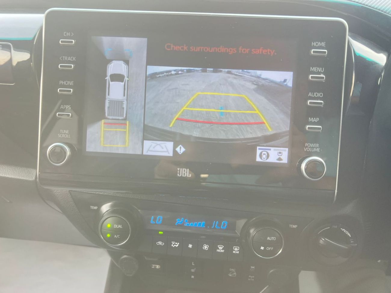 تويوتا هيلوكس DIESEL 2.8 L ,GR PORT ,2024 MODEL