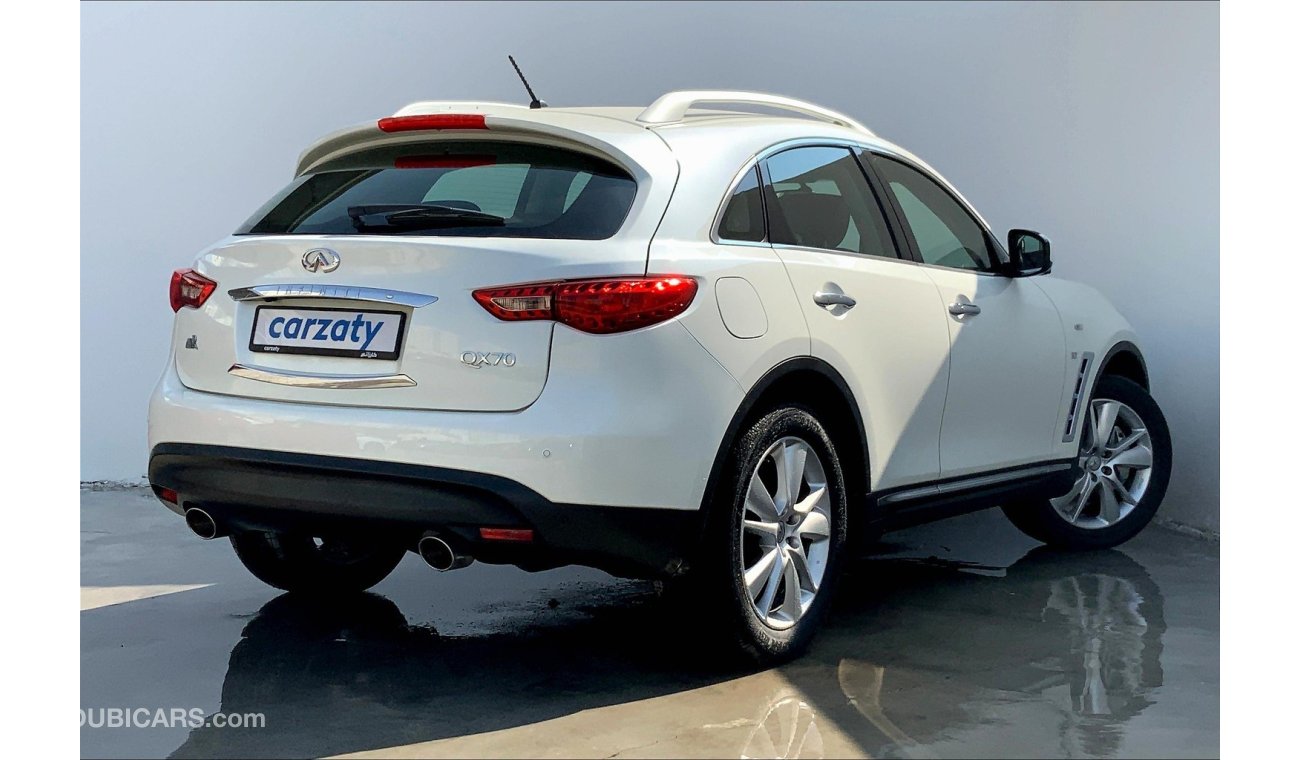 إنفينيتي QX70 Luxe Sensory