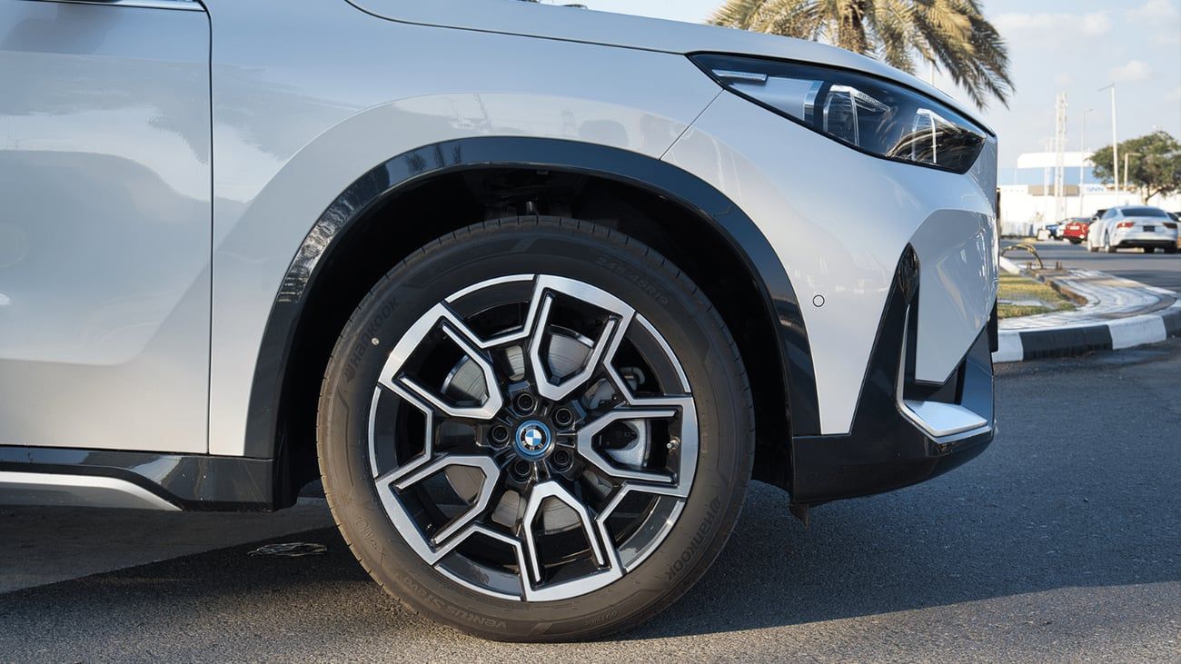 BMW iX 2025 | BMW | IX1 | XDRIVE 30LX | DESIGN PACKAGE