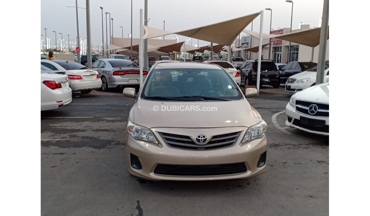 تويوتا كورولا كرولا موديل 2013 خليجي السياره بحاله ممتازه من الداخل والخارج ولا تحتاج اي مصروف