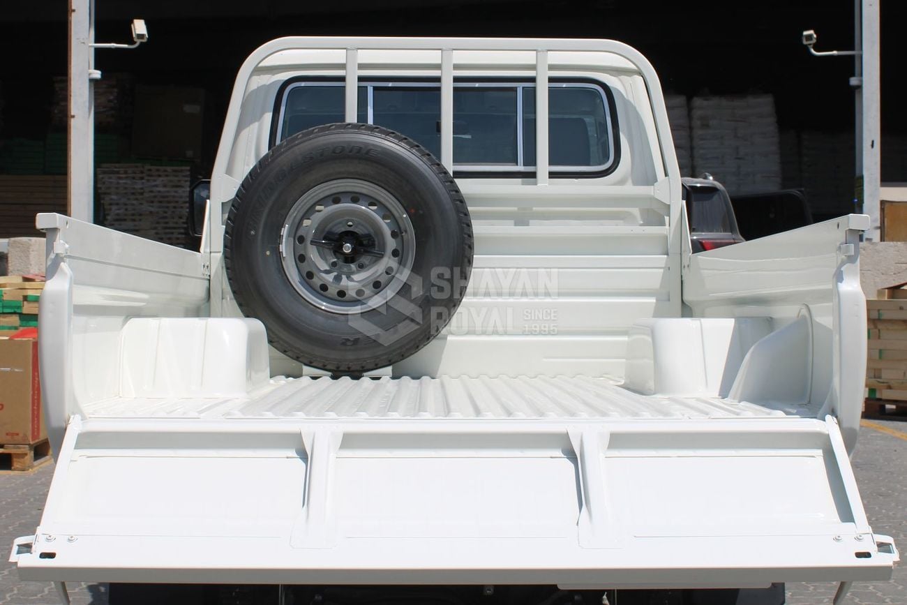 Toyota Land Cruiser Pickup 70 LC79 2.8L DIESEL STANDARD-E SC AT 2026MY