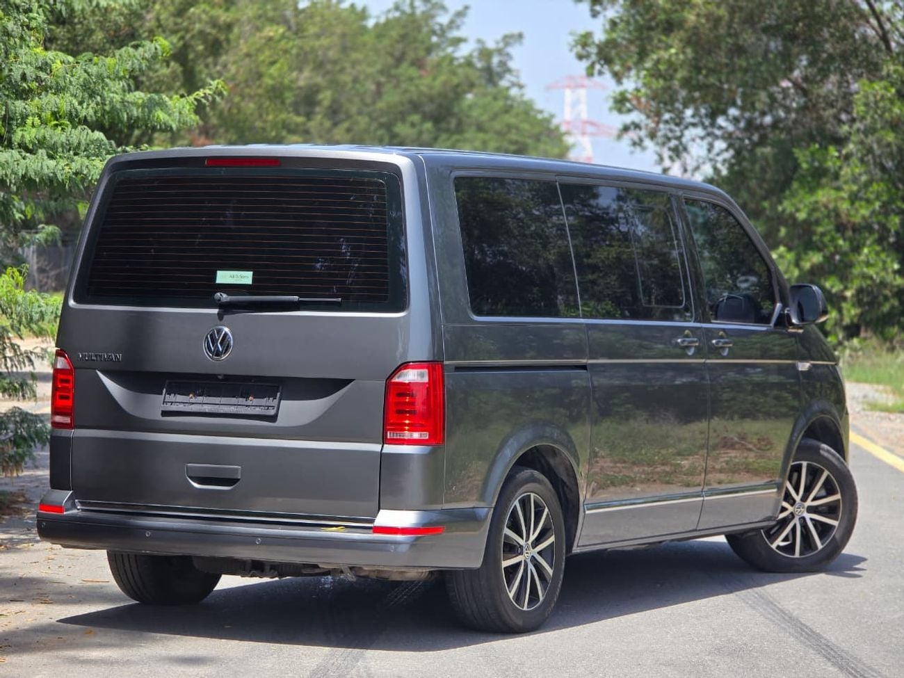 فولكس واجن ملتي فان Hihgline 2.0L