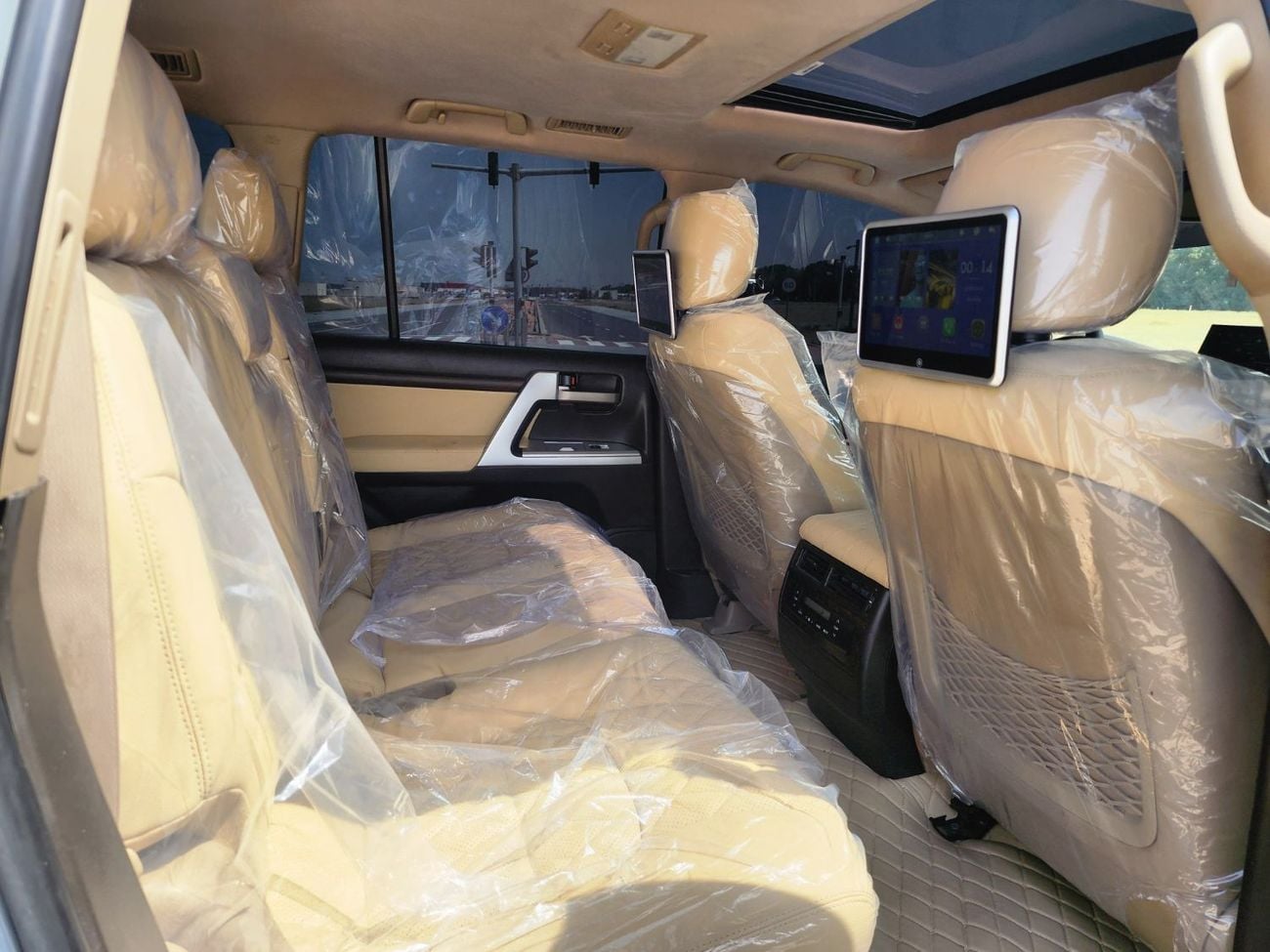 Toyota Land Cruiser VX.R V8 upgrade 2024