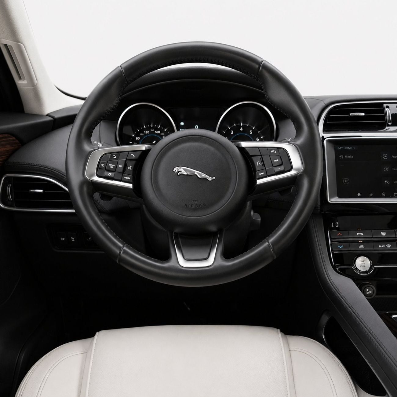 Jaguar F-PACE SE P250 AED 1,053 P.M • 0% Downpayment • Jaguar F-Pace 25T • 1 Year Warranty