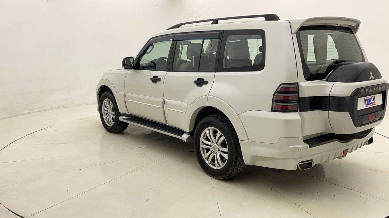 ميتسوبيشي باجيرو GLS HIGHLINE 3.8 | بدون دفعة مقدمة | اختبار القيادة في المنزل