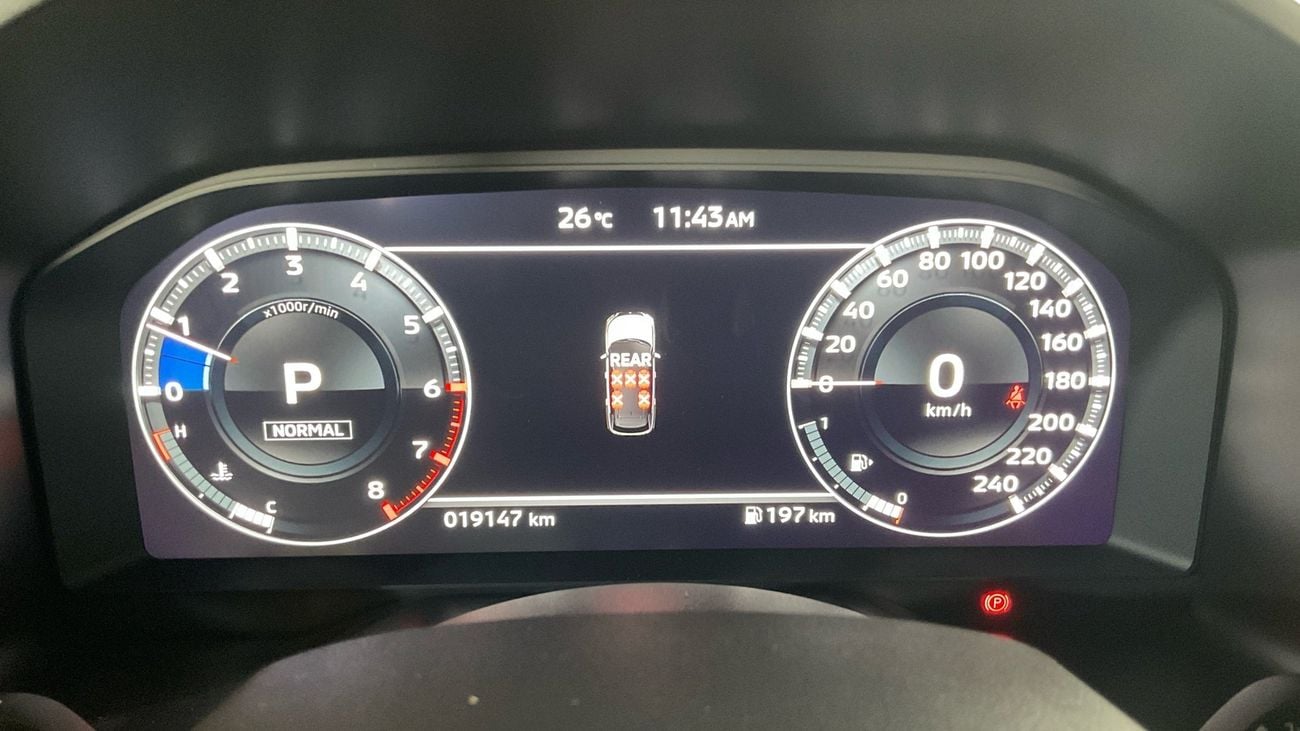 ميتسوبيشي آوتلاندر 2.5 GLX AUTO 4WD 7SEAT PREMIUM LAUNCH ED | شامل الضمان | 0 ﺪﻔﻋﺓ ﺃﻮﻟﻯ