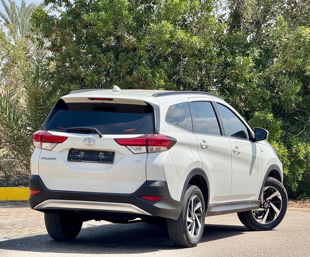 Toyota Rush GX 1.5L 799-Monthly l GCC l 1.5L, Camera, GPS l Accident Free