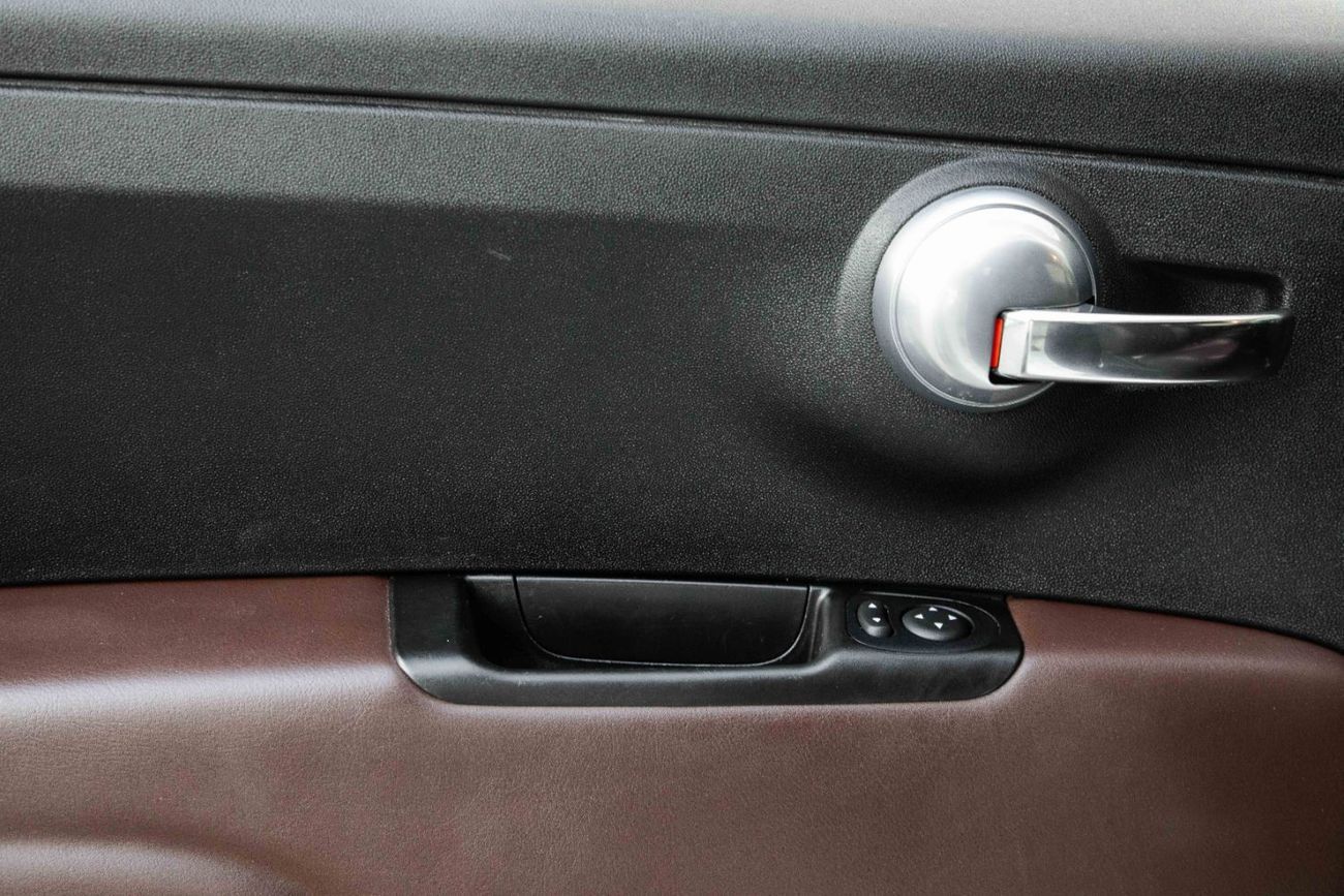 أبارث 695 Turismo Cabrio | 1,567 P.M | 0% Downpayment | Spectacular Condition!