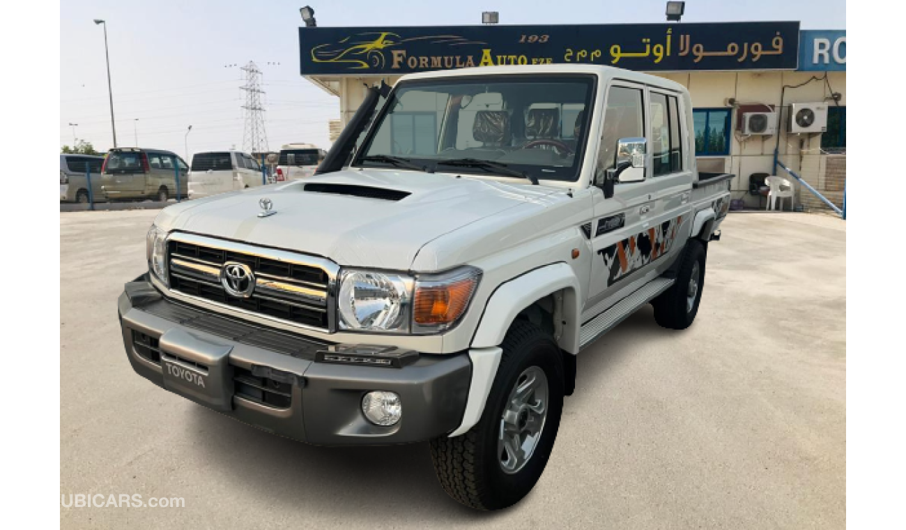 Toyota Land Cruiser Pick Up DOUBLE CAB 4.5L // 2022 // FULL OPTION WITH LEATHER SEATS , BACK CAMERA // SPECIAL OFFER // BY FORMU