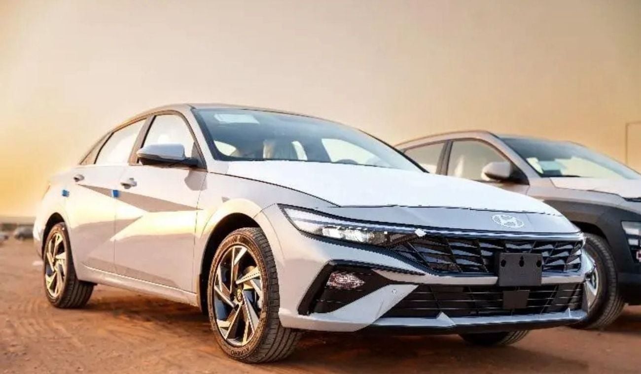هيونداي إلانترا 2.0L PETROL 2024 GCC