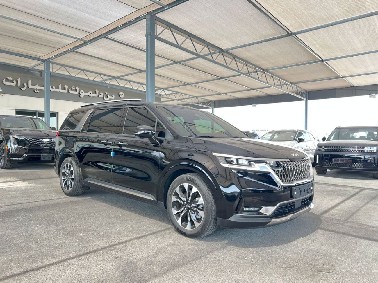 Kia Carnival SXL 3.5L