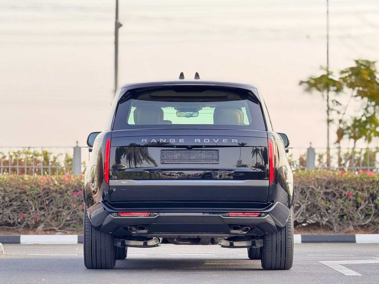 لاند روفر رينج روفر Autobiography P530 4.4L