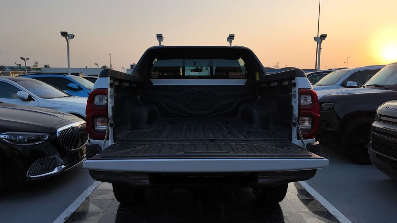 Toyota Hilux TOYOTA HILUX ADVENTURE 4.0L V6 2026