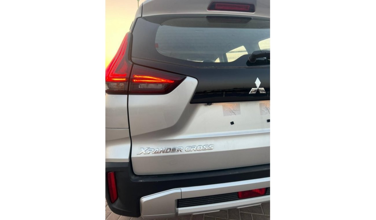 ميتسوبيشي إكسباندر MITSUBISHI XPANDER CROSS5 AT 1.5L PETROL  MY2023