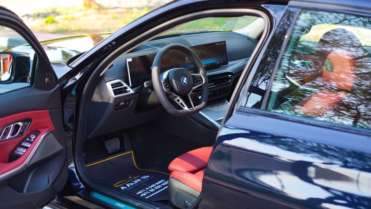 بي أم دبليو i3 2025 BMW i3 eDrive40L Night Sport | 84 kWh | 335 Hp | Range (592 Km) | Warranty & Service