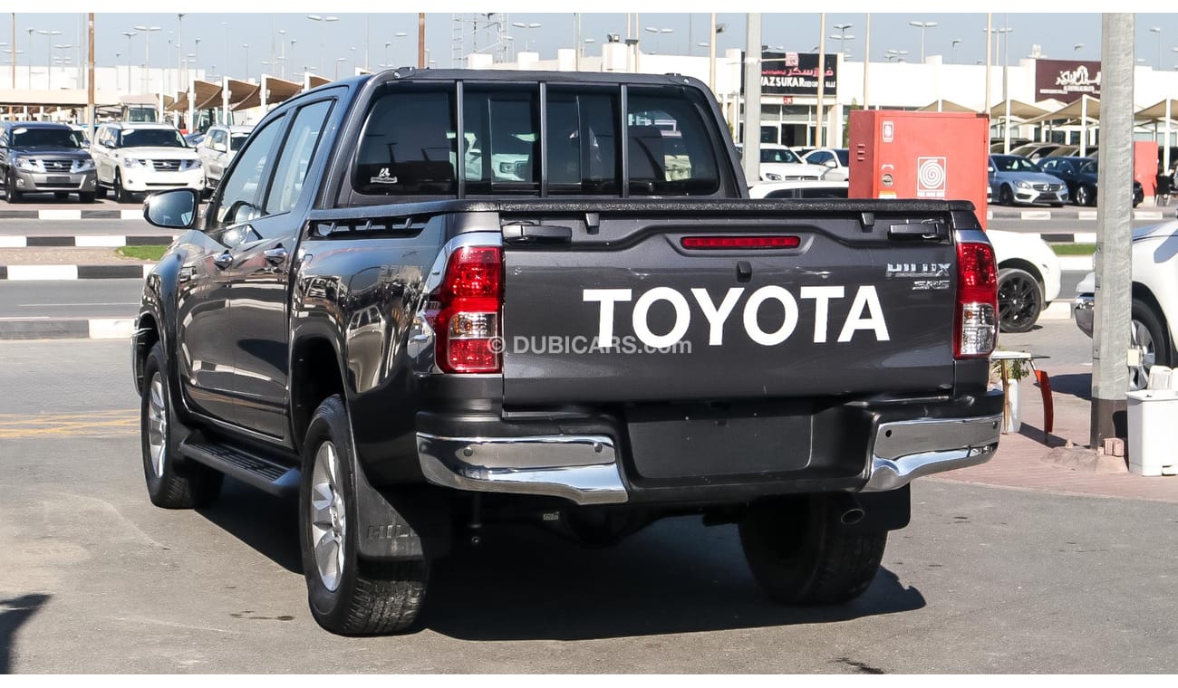 Toyota Hilux SR5
