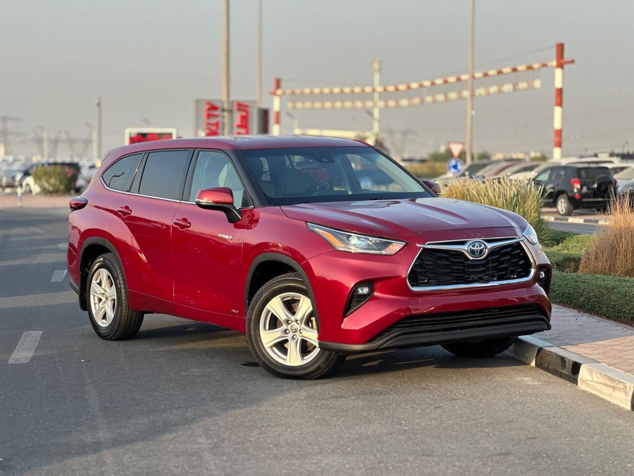 Toyota Highlander Hybrid 2.5 leather seats,push start