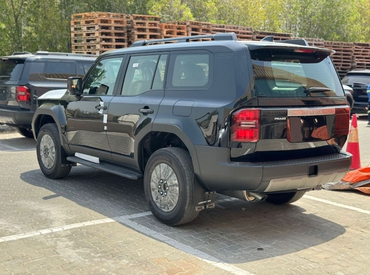 Toyota Prado TOYOTA PRADO LIMITED 2.7L PETROL TXL 2025