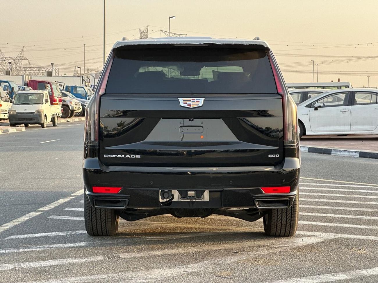 Cadillac Escalade ESV Sport Platinum VIP Seat, 4WD 6.2L, 2023, 0Km, (PRE-ORDER)