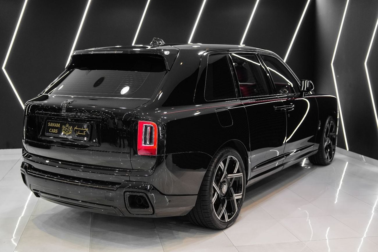 Rolls-Royce Cullinan Black Badge Kit, FACELIFT, Bespoke Audio, Executive Rear Seats w/ Entertainment, GCC!!