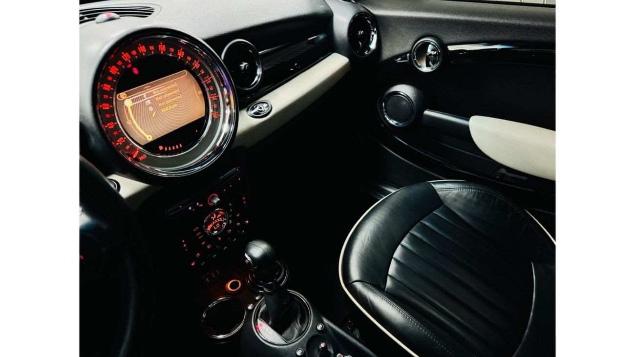 Mini Cooper S Cabrio GCC .. Convertible .. 4CYL .. Perfect Condition