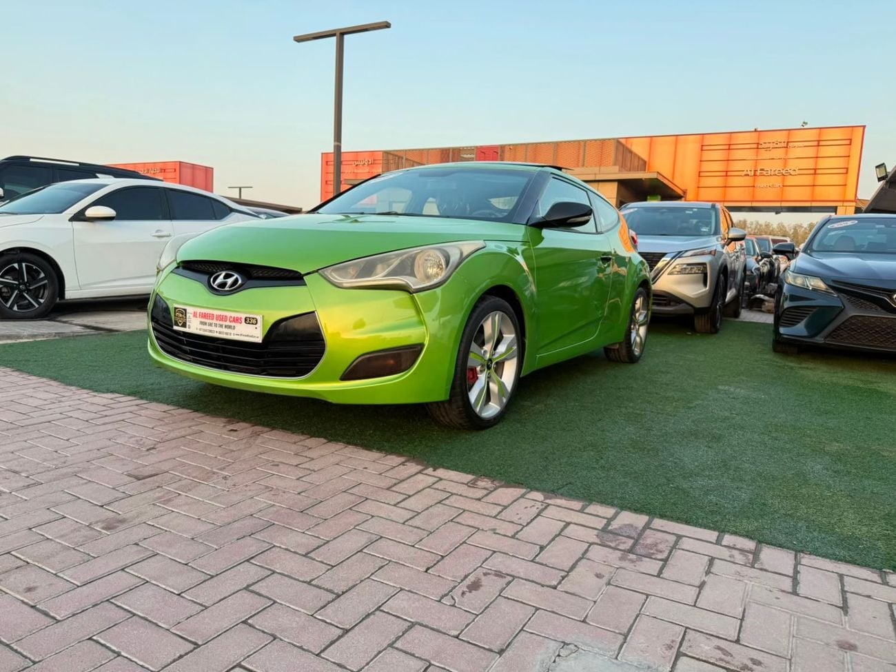 Hyundai Veloster panoramic sunroof, first owner, two keys