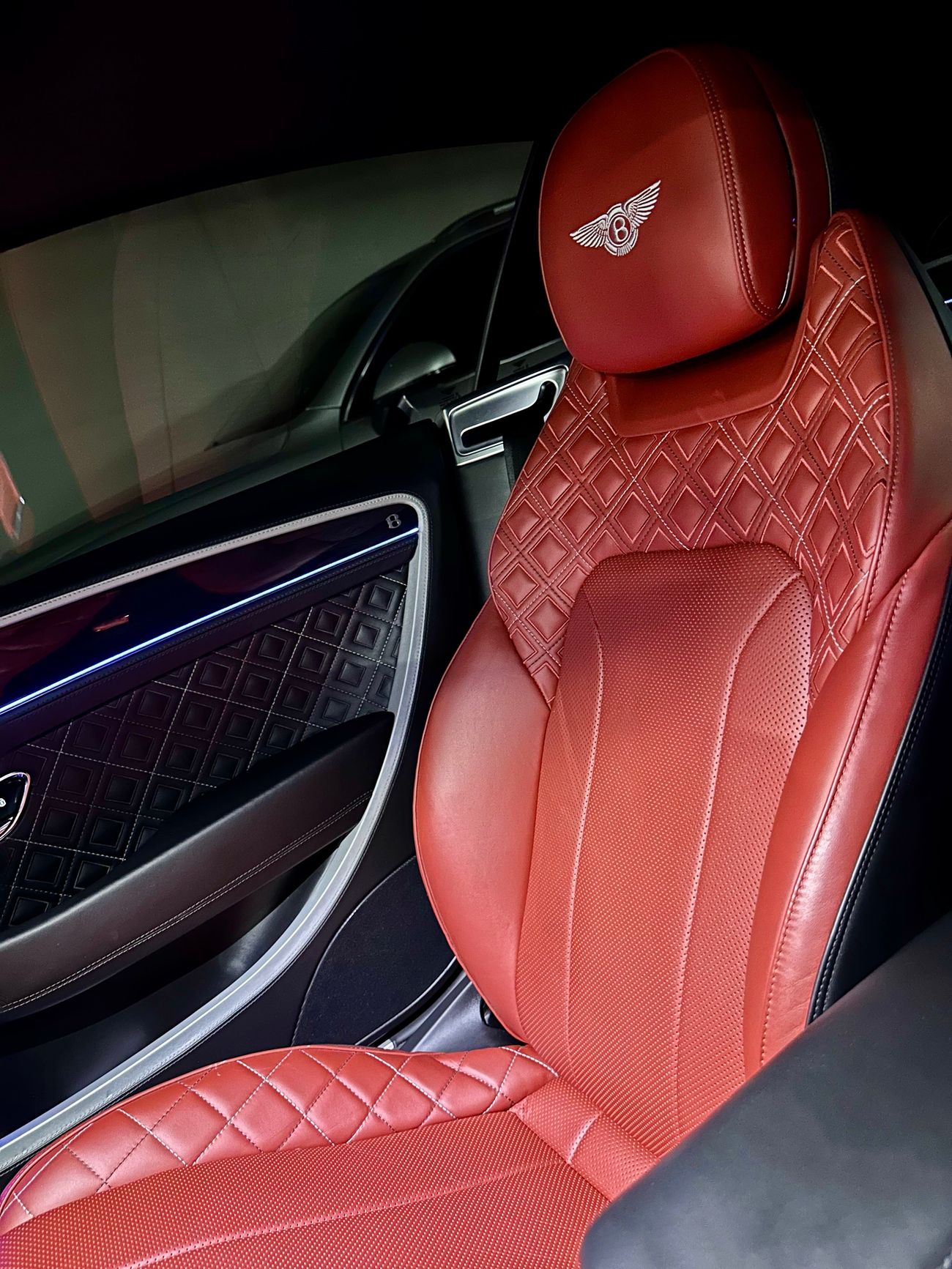 بنتلي كونتيننتال جي تي Mulliner