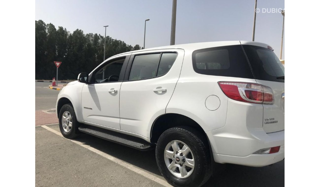 شيفروليه تريلبلازر Chevrolet Trailblazer 2013 gcc very celen car