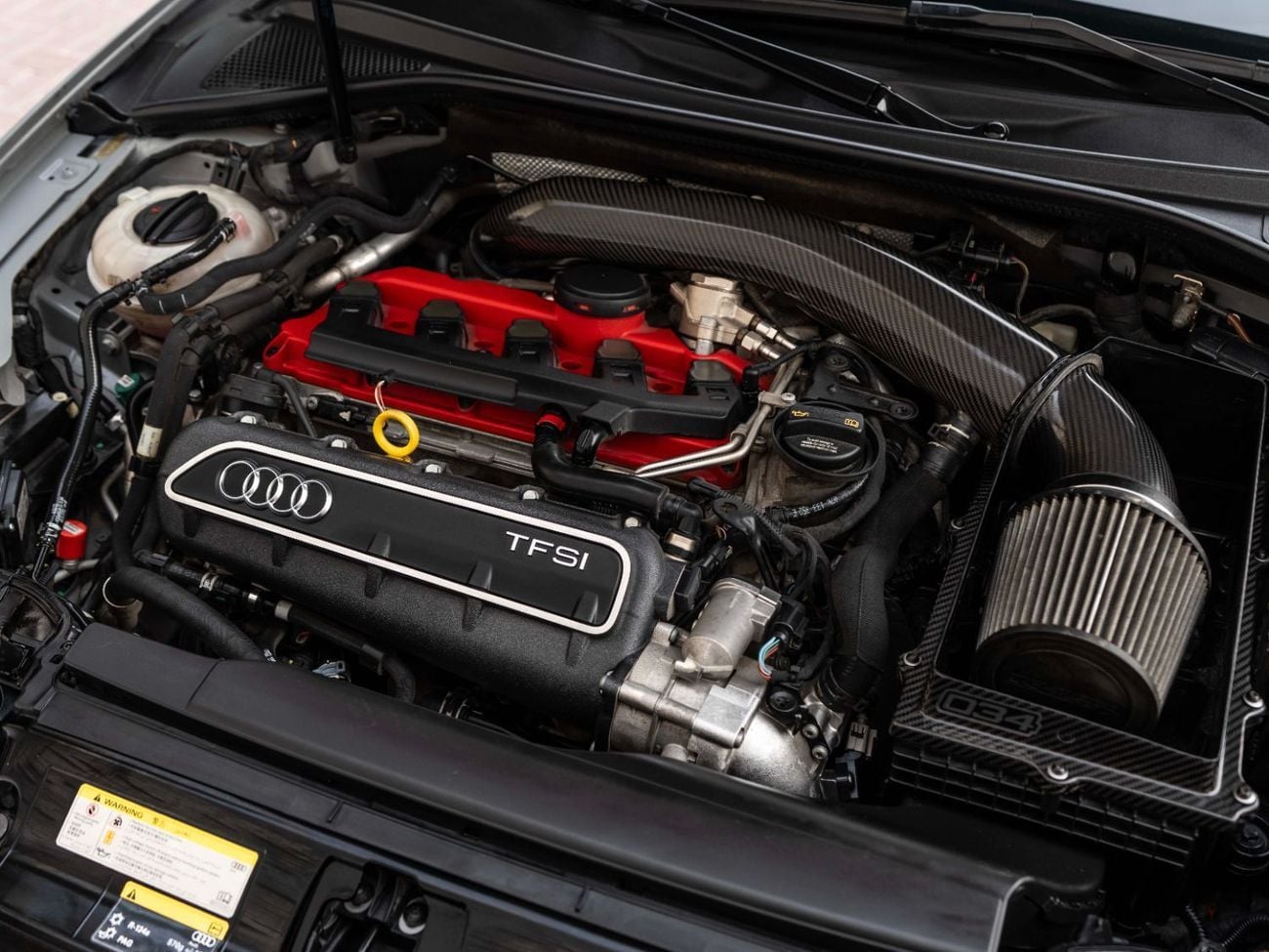 Audi RS3 TFSI quattro 2.5L (362 HP) Hatchback