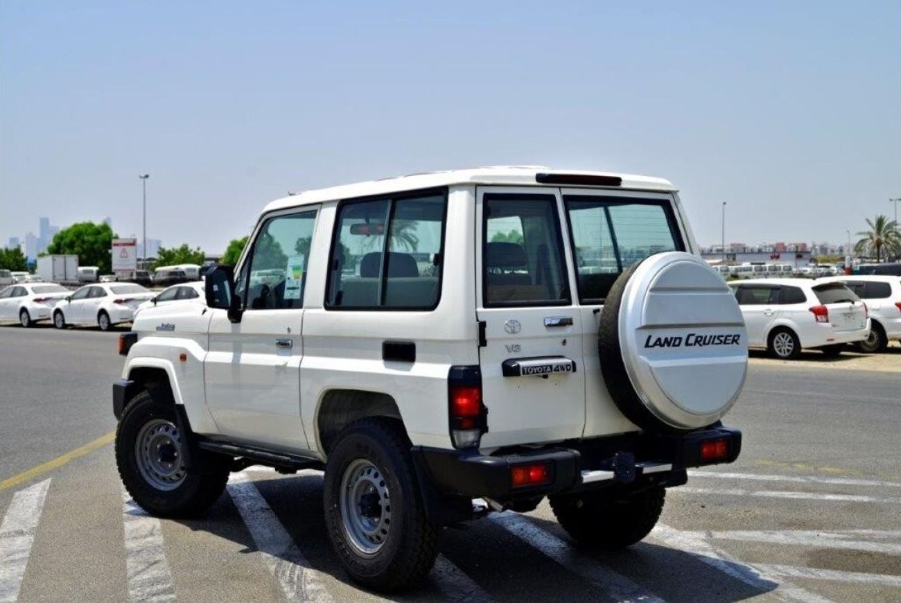 Toyota Land Cruiser 70 71 Short Wheel Base V6 4.0L Petrol 4WD 7 Seater MT