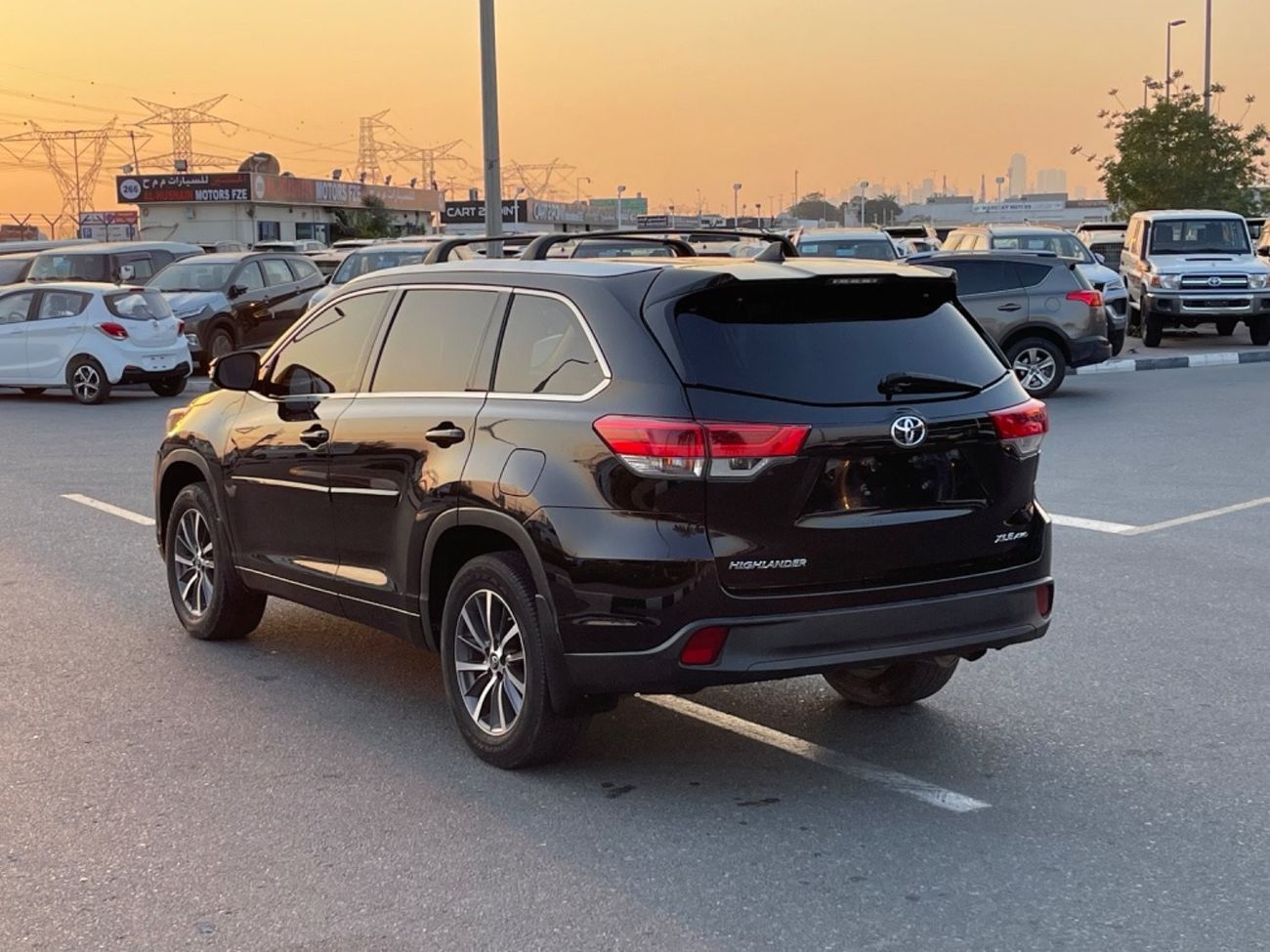 Toyota Highlander 2017 TOYOTA HIGHLANDER XLE 4x4 FULL OPTIONS IMPORTED FROM USA