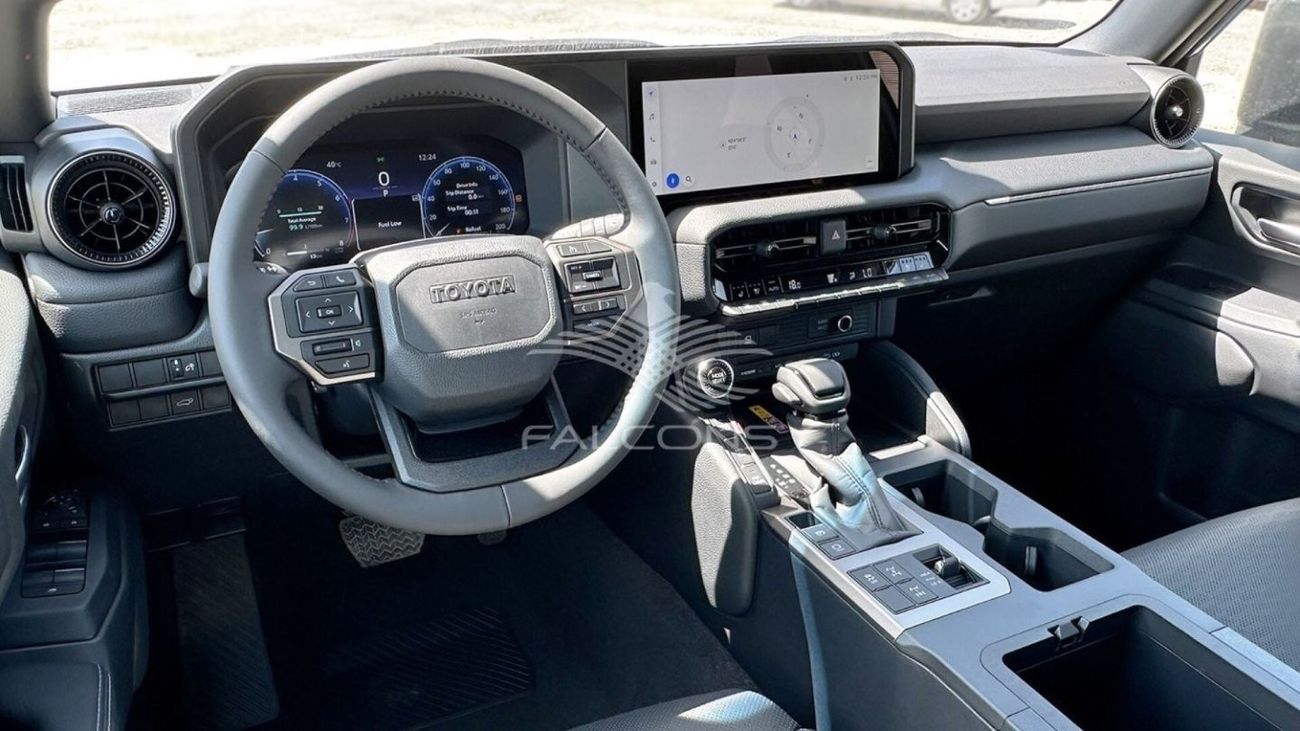 تويوتا برادو 2.4L-Turbo-Petrol-First Edition-8AT